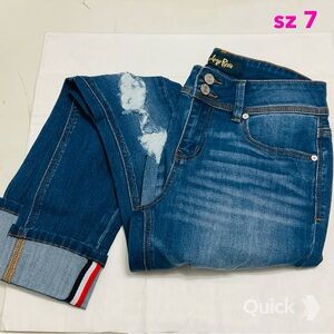 sz 7 - New Indigo Rein Juniors' Ripped Cuffed Skinny Jeans